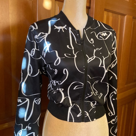 Designer Graphics Zip Up. - Picture 10 of 13